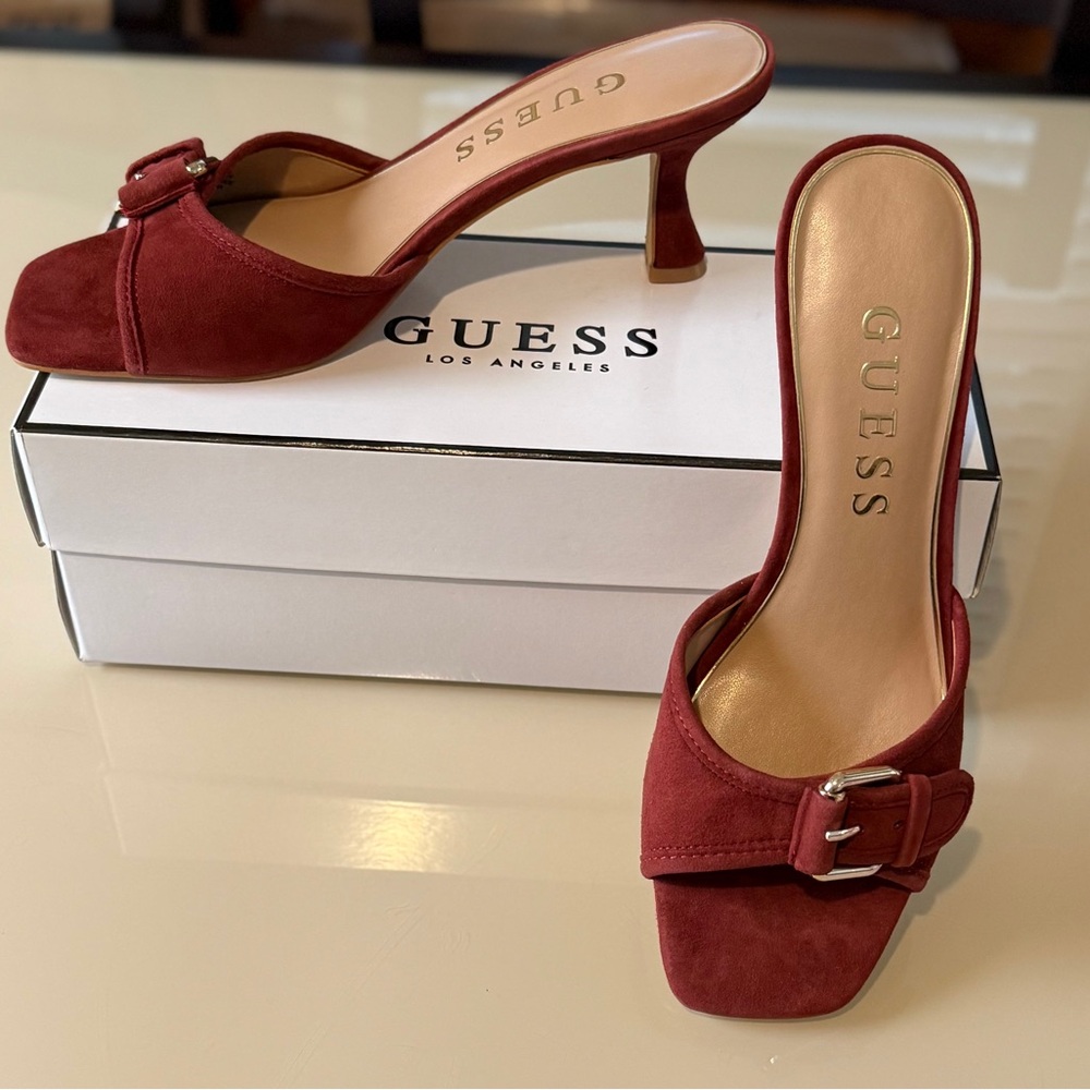 Guess Women's Dista Buckle Kitten Heel Dress Suede Sandals Dark Red Size 9M - Picture 3 of 9